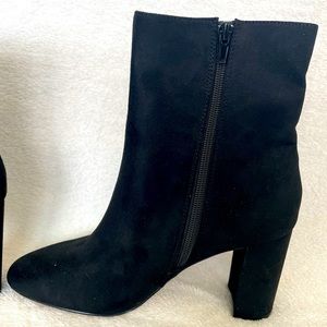 Chinese Laundry Koraline boots